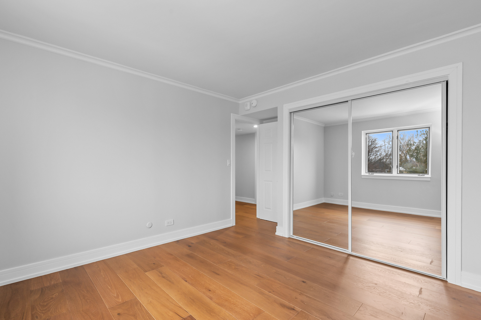 2086 Saint Johns Avenue Highland Park IL 60035