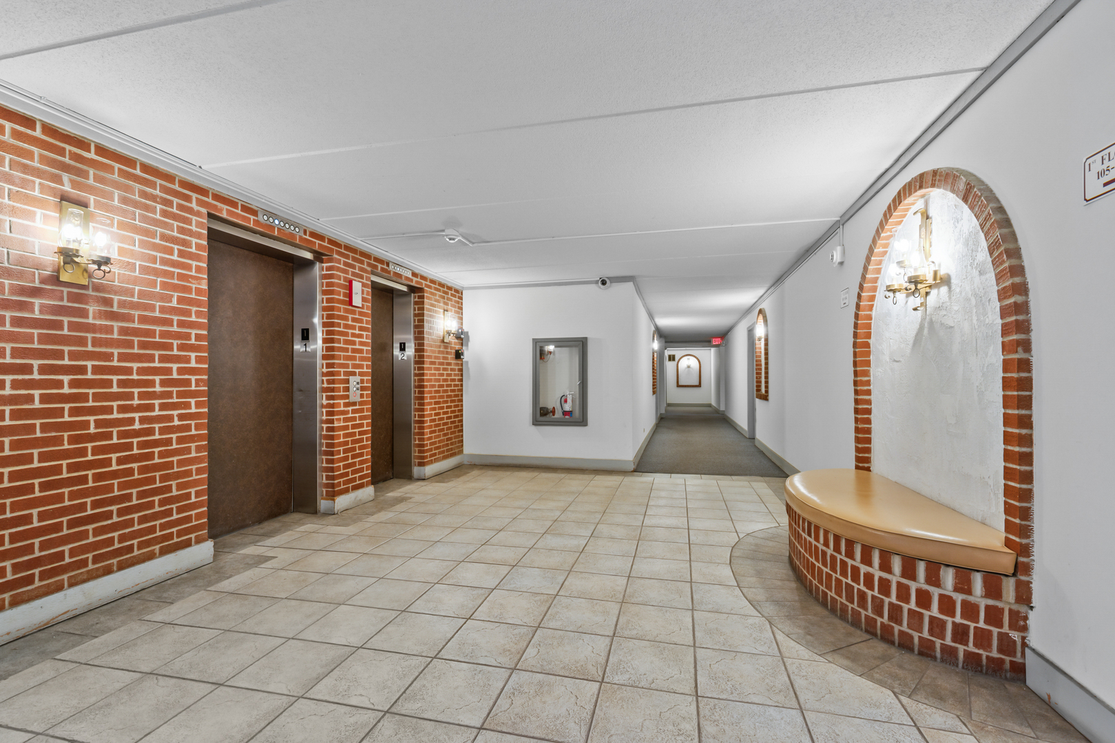 2086 Saint Johns Avenue Highland Park IL 60035