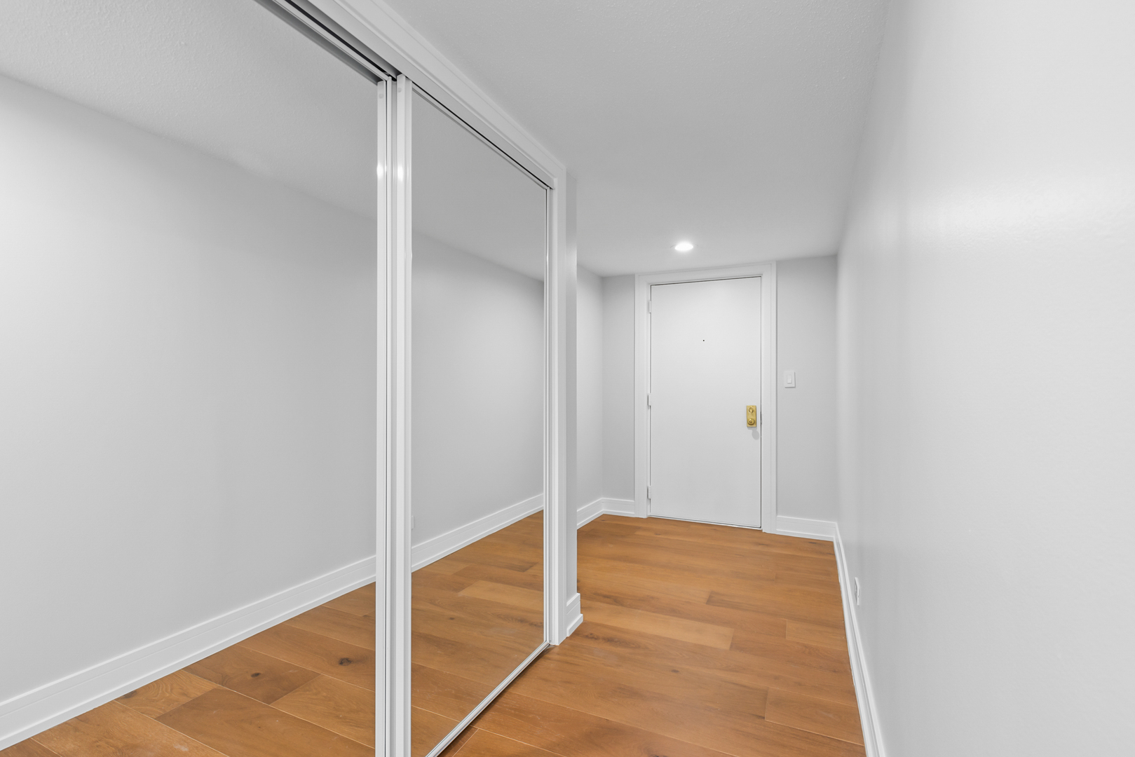 2086 Saint Johns Avenue Highland Park IL 60035