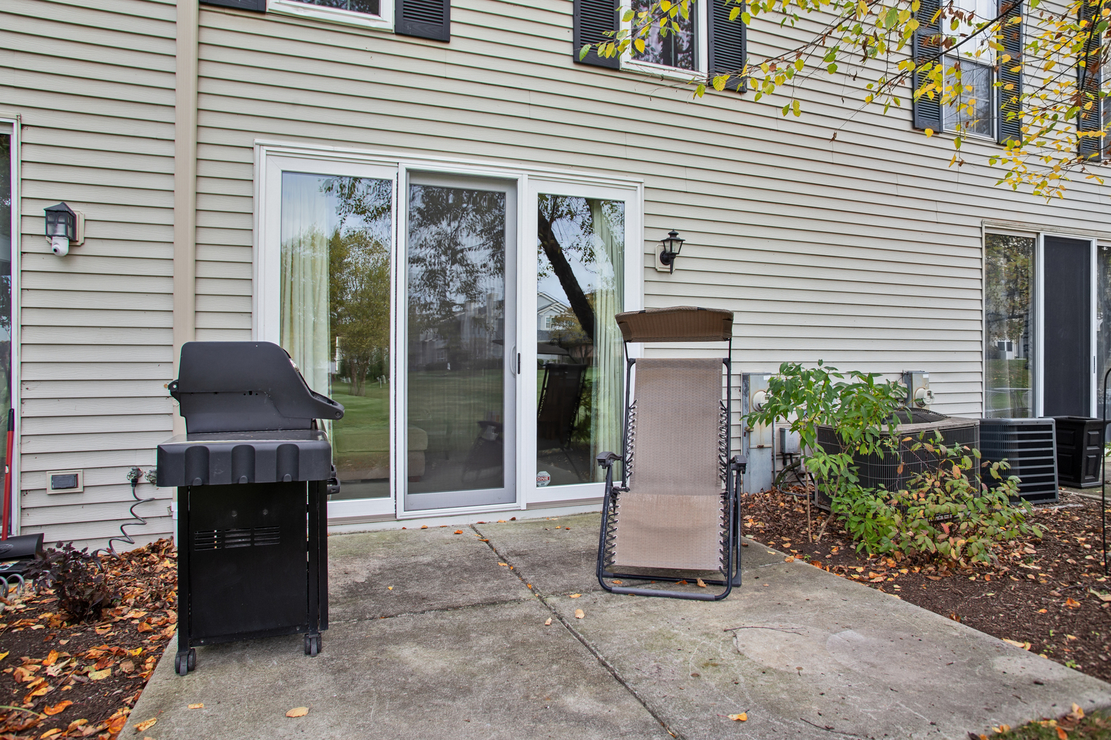 108 Golfview Drive Glendale Heights IL 60139