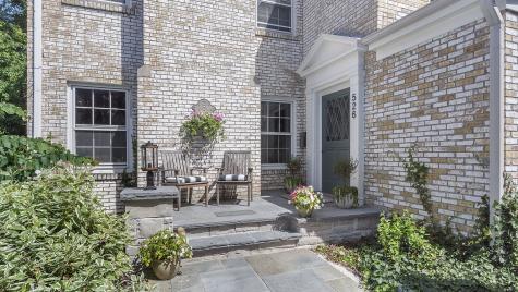 526 Greenwood Avenue Kenilworth IL 60043