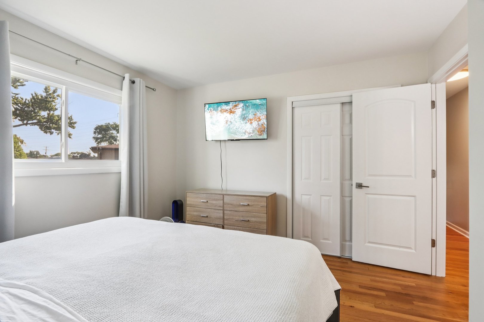 461 South Ardmore Terrace Addison IL 60101