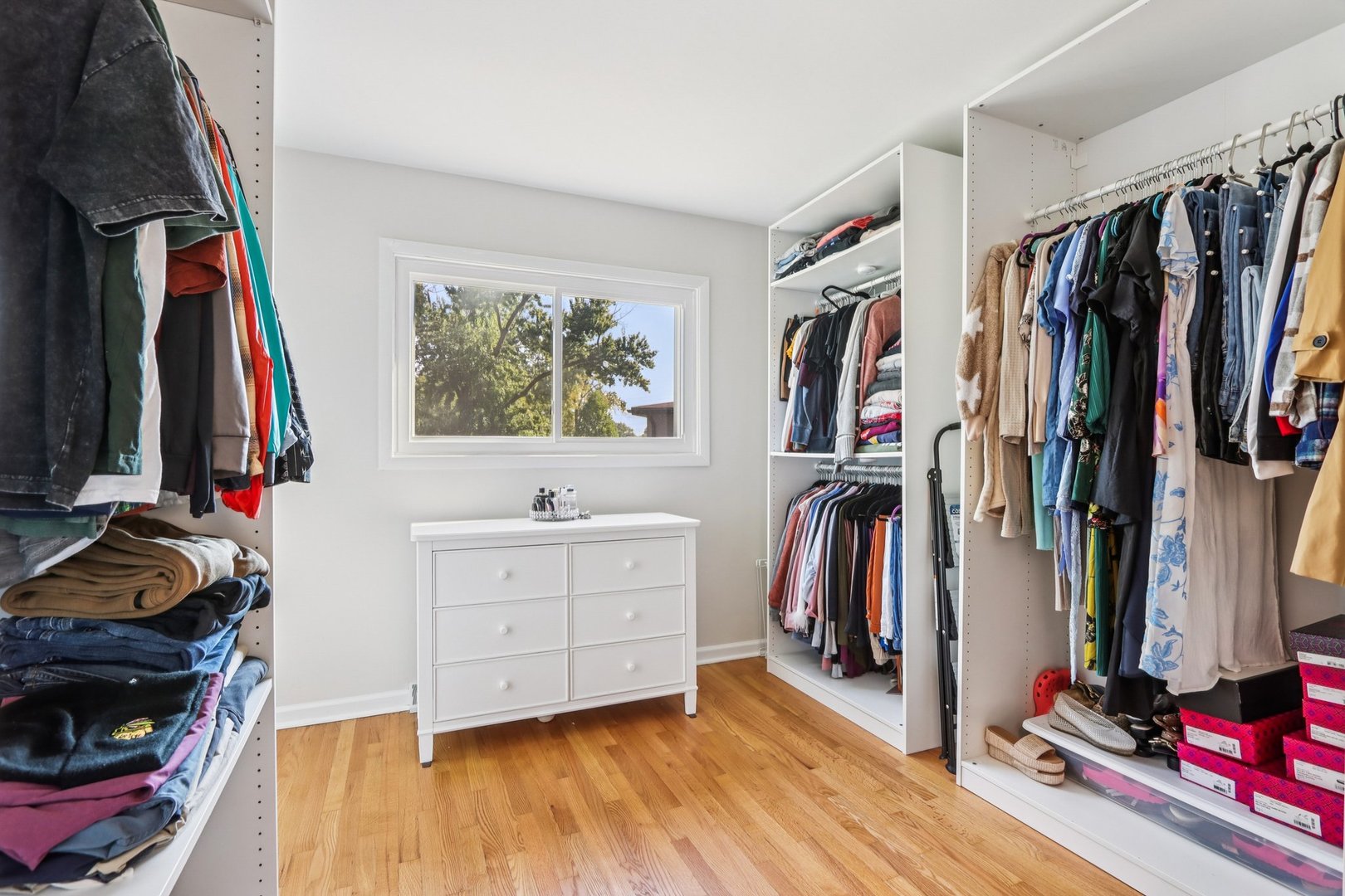 461 South Ardmore Terrace Addison IL 60101