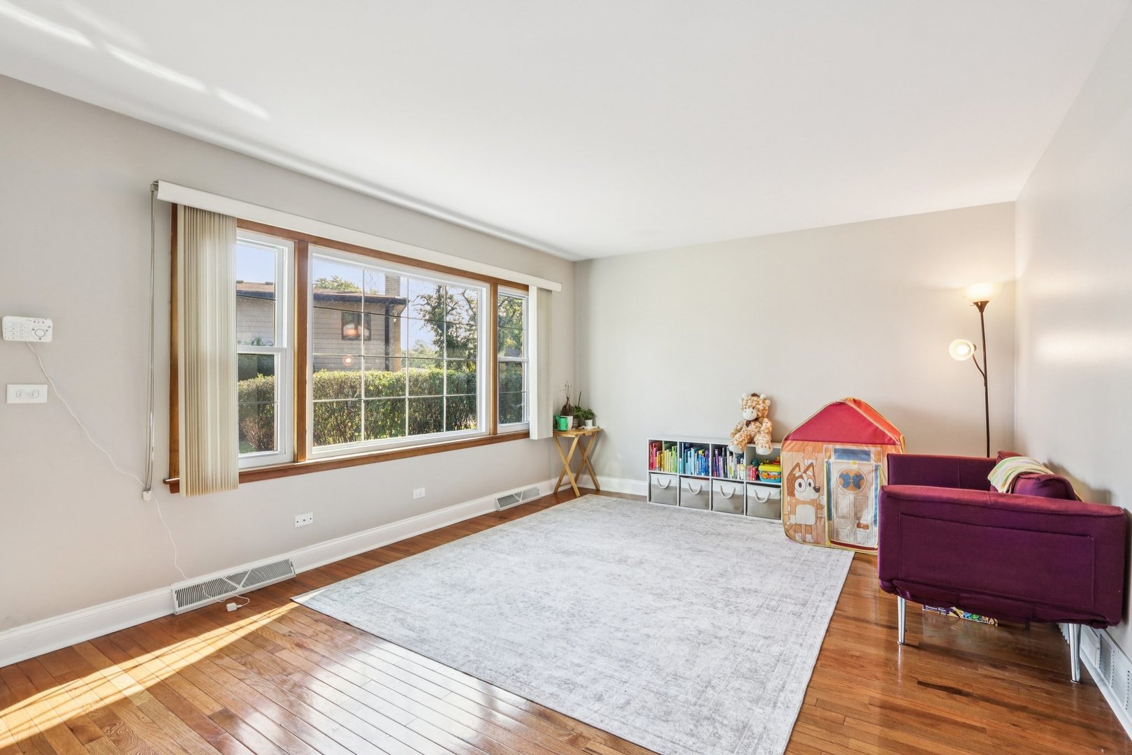 461 South Ardmore Terrace Addison IL 60101