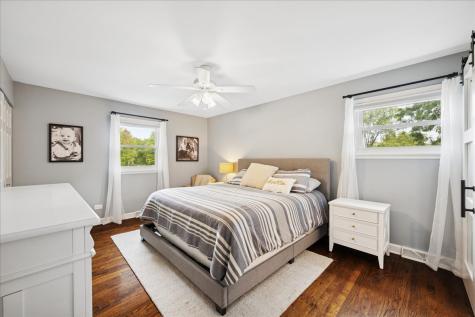 481 Sussex Court Buffalo Grove IL 60089