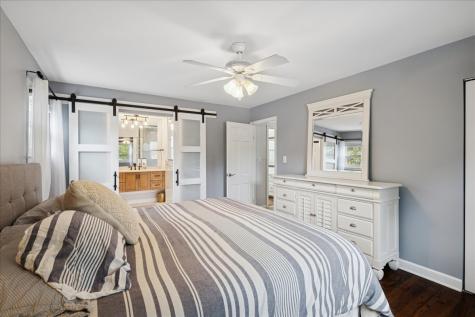 481 Sussex Court Buffalo Grove IL 60089