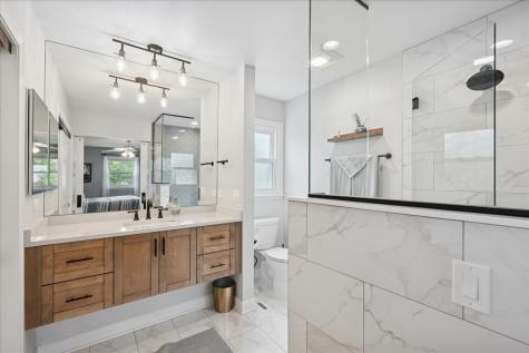 481 Sussex Court Buffalo Grove IL 60089