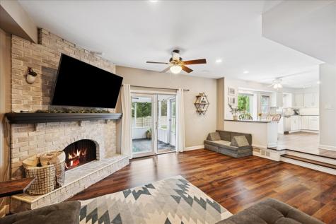 481 Sussex Court Buffalo Grove IL 60089