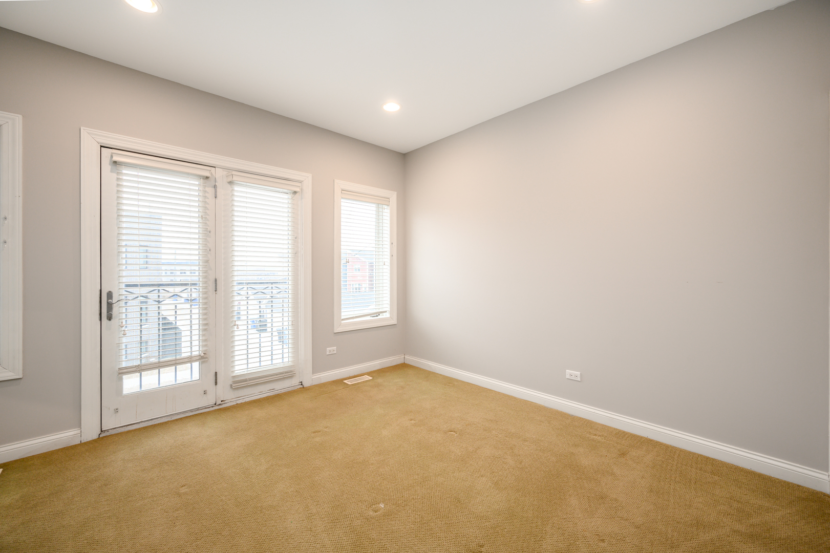 2833 South Broad Street Chicago IL 60608