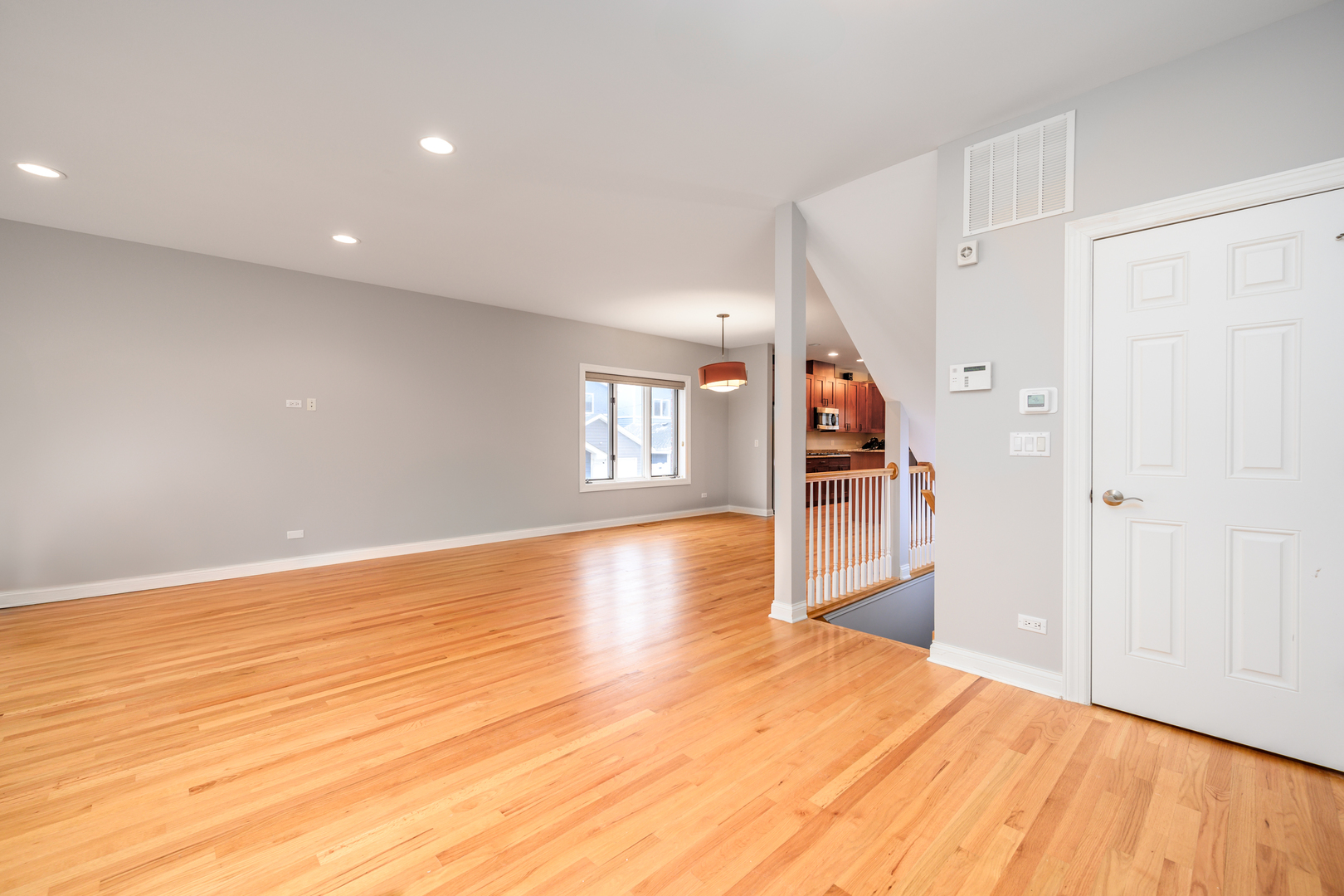 2833 South Broad Street Chicago IL 60608