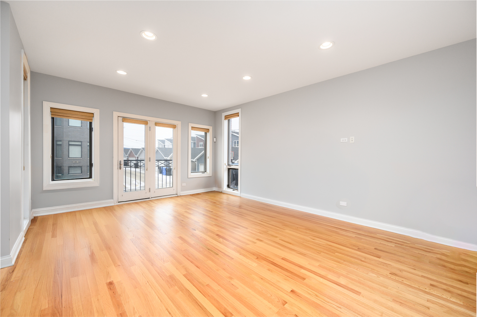 2833 South Broad Street Chicago IL 60608