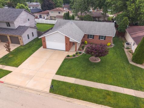 1259 Brendan Drive Morris IL 60450
