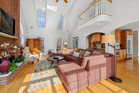 25605 Blackhawk Lane Barrington IL 60010