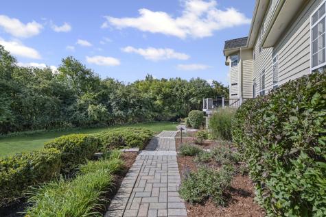 25605 Blackhawk Lane Barrington IL 60010