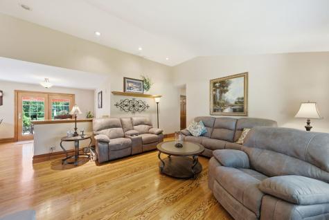 20W545 Moreland Avenue Addison IL 60101