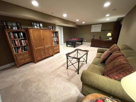 1807 Horizon Court Mahomet IL 61853