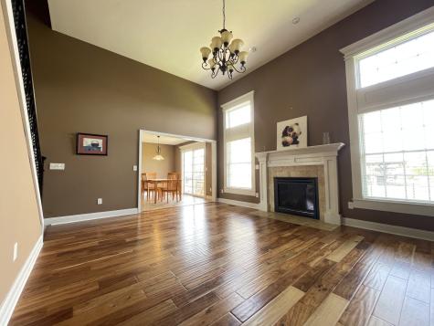 1807 Horizon Court Mahomet IL 61853