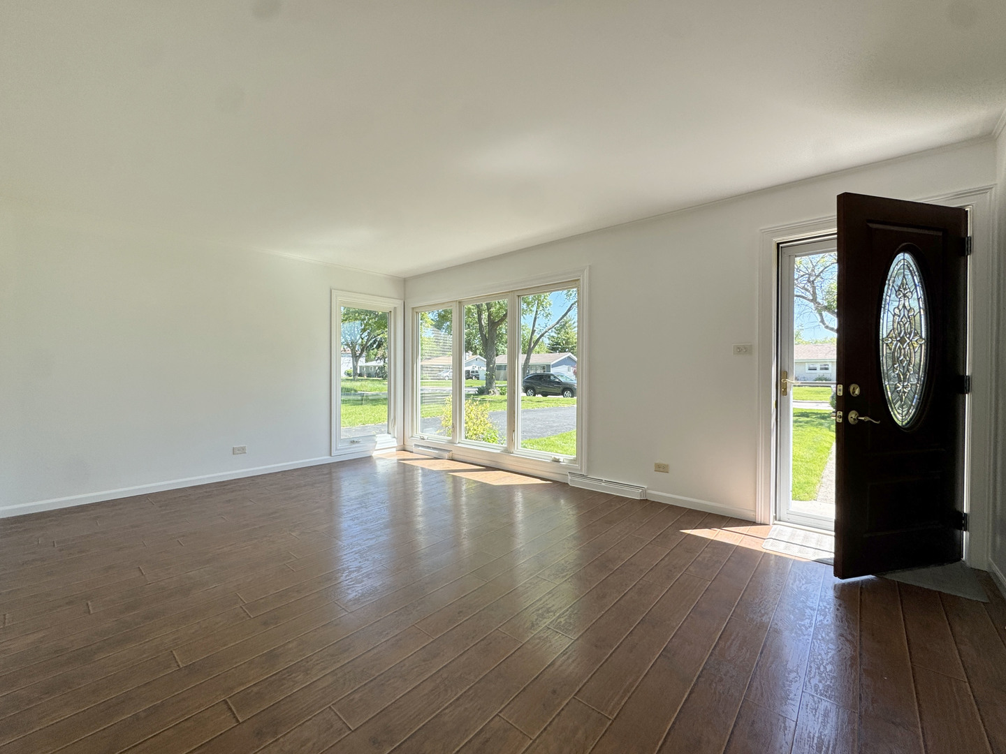350 North 2nd Avenue Villa Park IL 60181