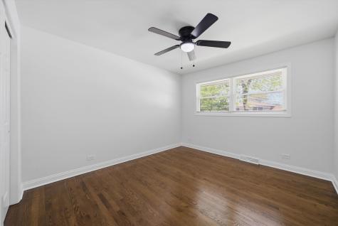 16560 Greenwood Avenue South Holland IL 60473