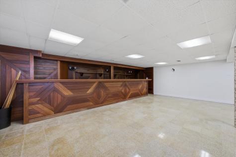 16560 Greenwood Avenue South Holland IL 60473
