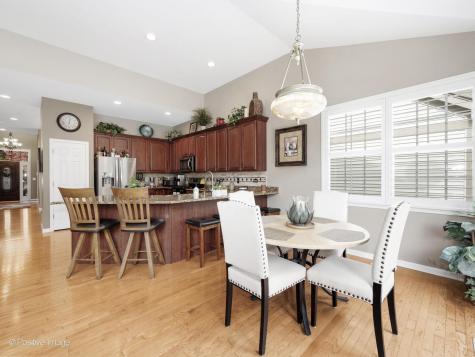 1732 Briarheath Drive Aurora IL 60505