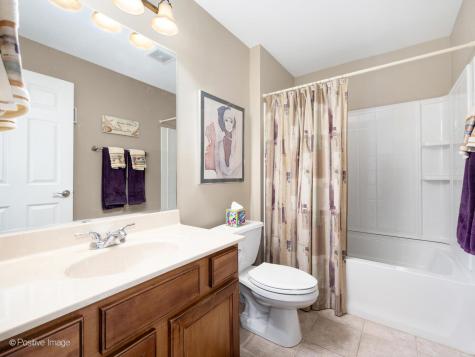 1732 Briarheath Drive Aurora IL 60505