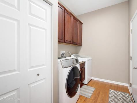 1732 Briarheath Drive Aurora IL 60505