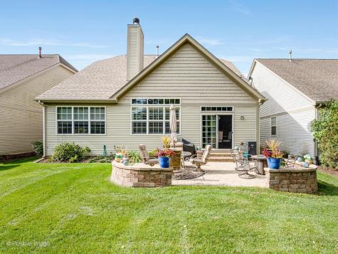 1732 Briarheath Drive Aurora IL 60505