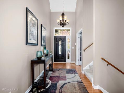 1732 Briarheath Drive Aurora IL 60505