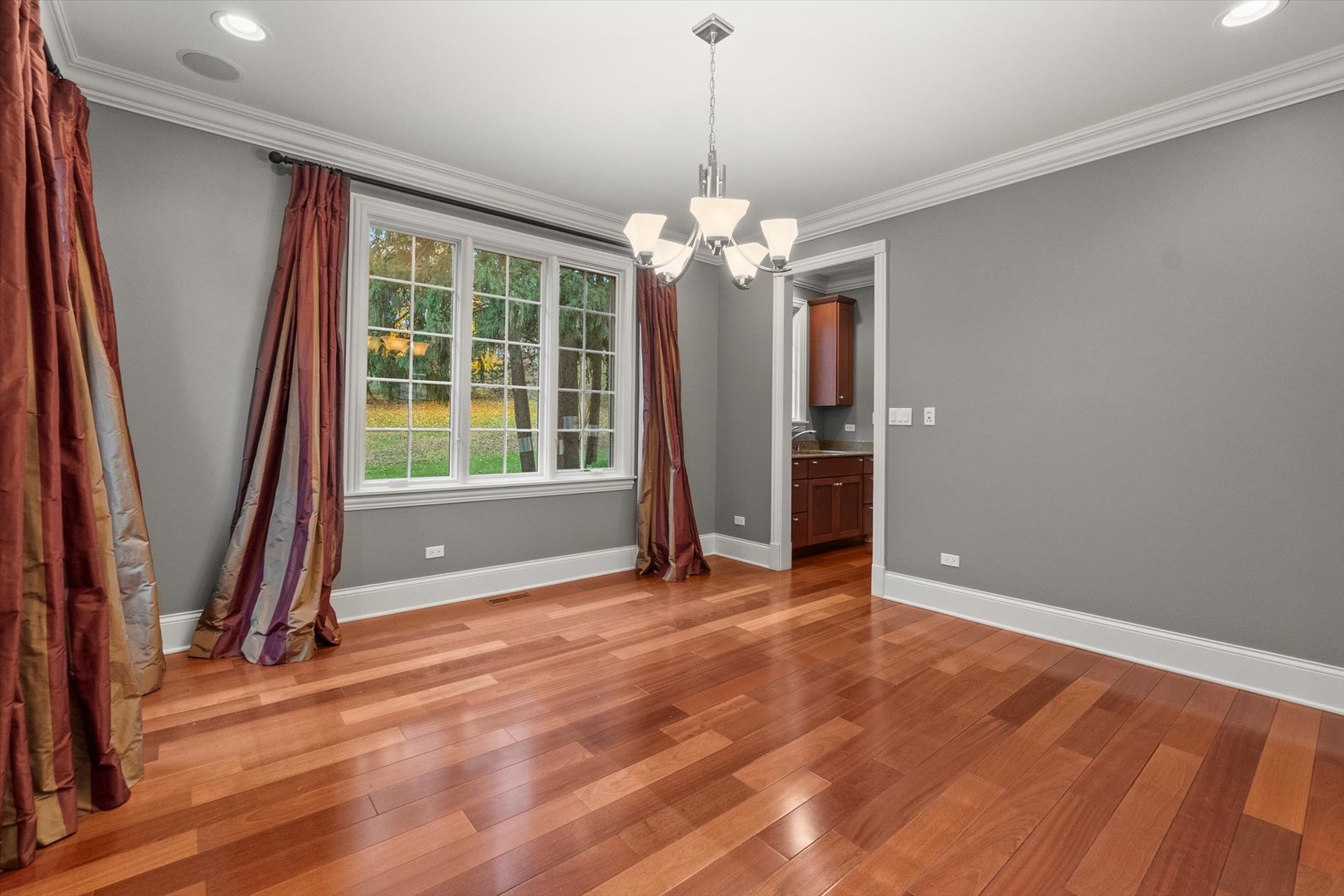 130 Fuller Road Hinsdale IL 60521