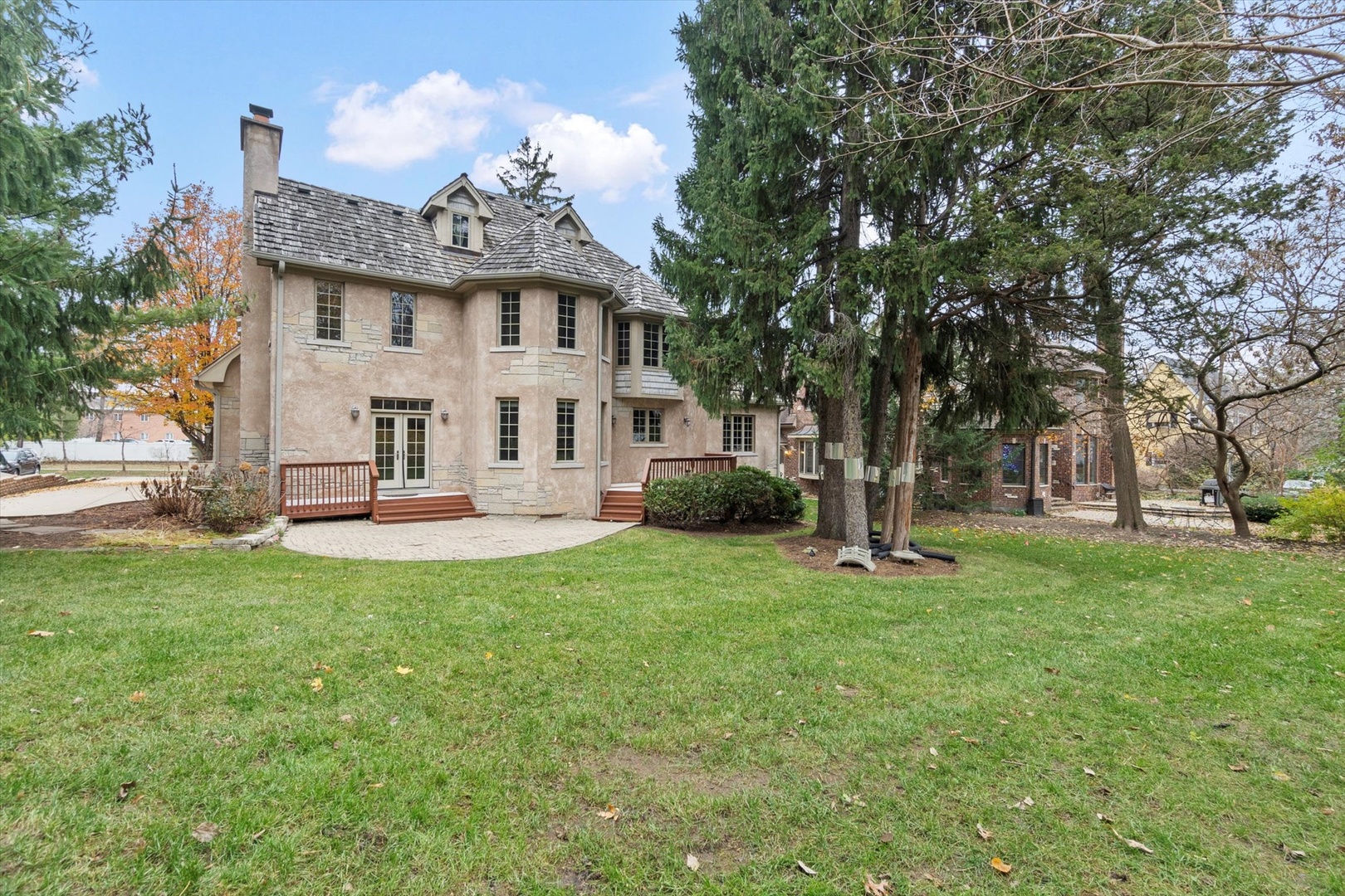 130 Fuller Road Hinsdale IL 60521