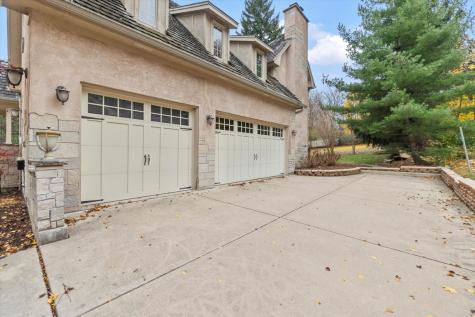 130 Fuller Road Hinsdale IL 60521