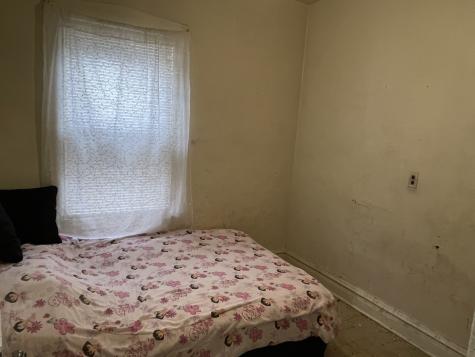 1512 North Linder Avenue Chicago IL 60651