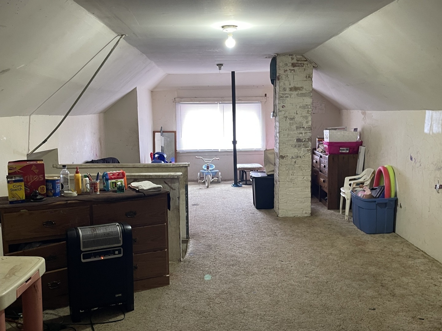 1512 North Linder Avenue Chicago IL 60651