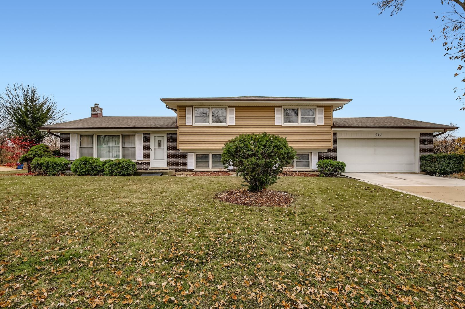 517 East Weathersfield Way Schaumburg IL 60193