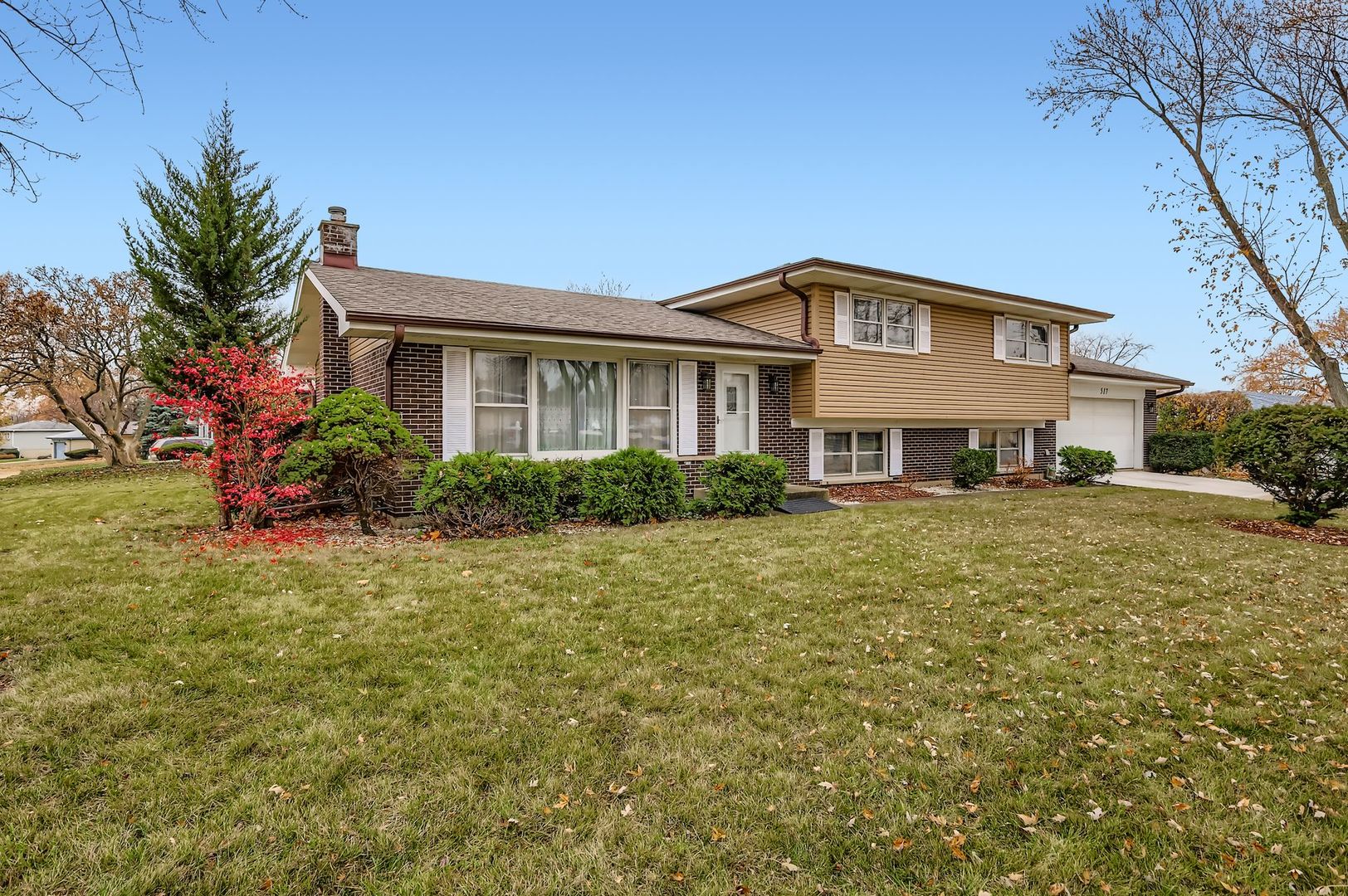 517 East Weathersfield Way Schaumburg IL 60193