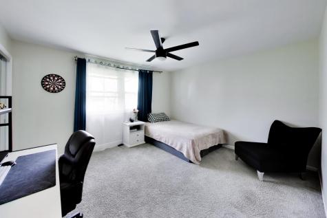 5S671 Buttonwood Court Naperville IL 60540