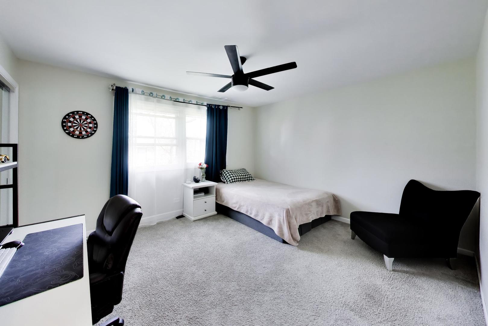 5S671 Buttonwood Court Naperville IL 60540