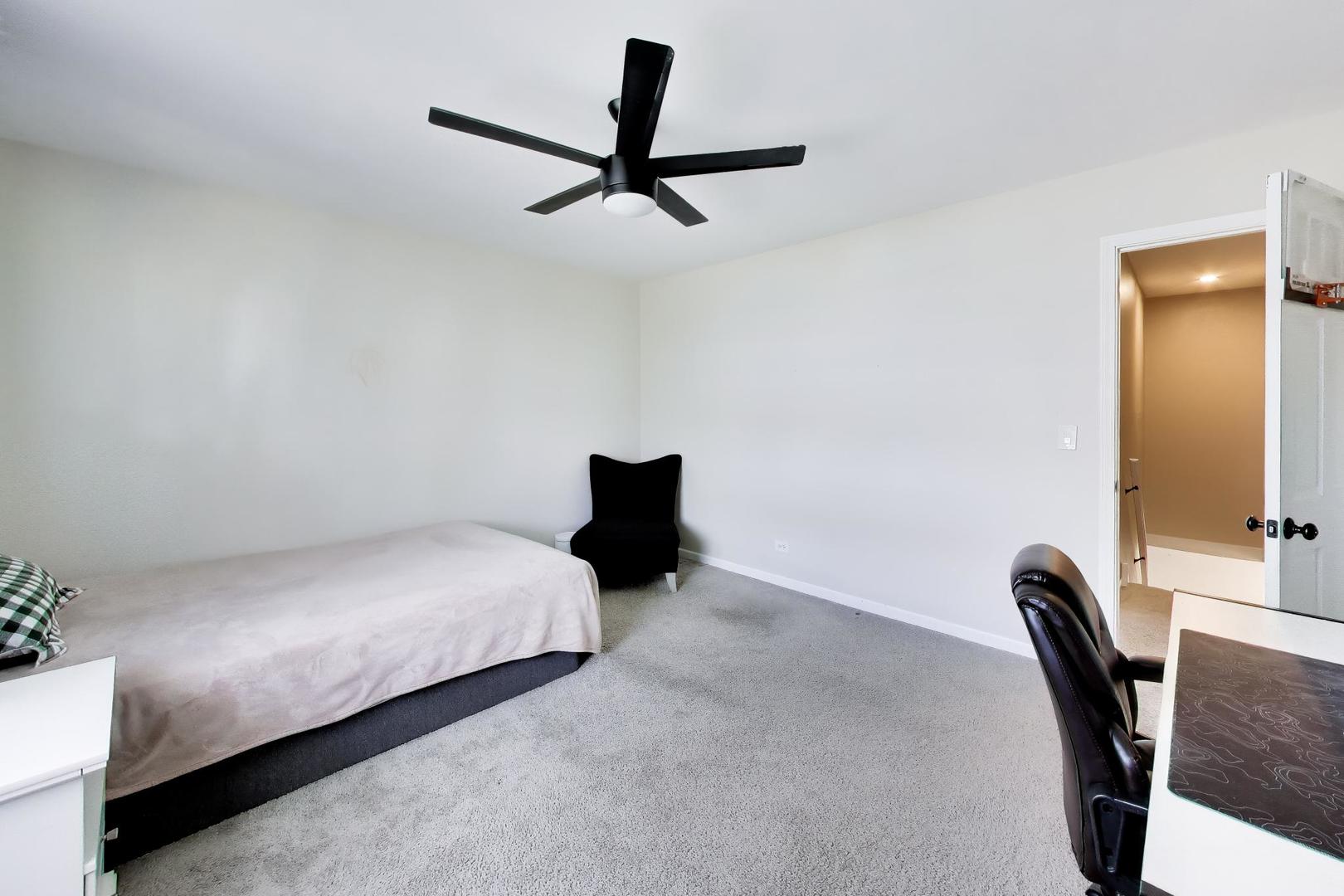 5S671 Buttonwood Court Naperville IL 60540