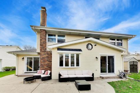 5S671 Buttonwood Court Naperville IL 60540