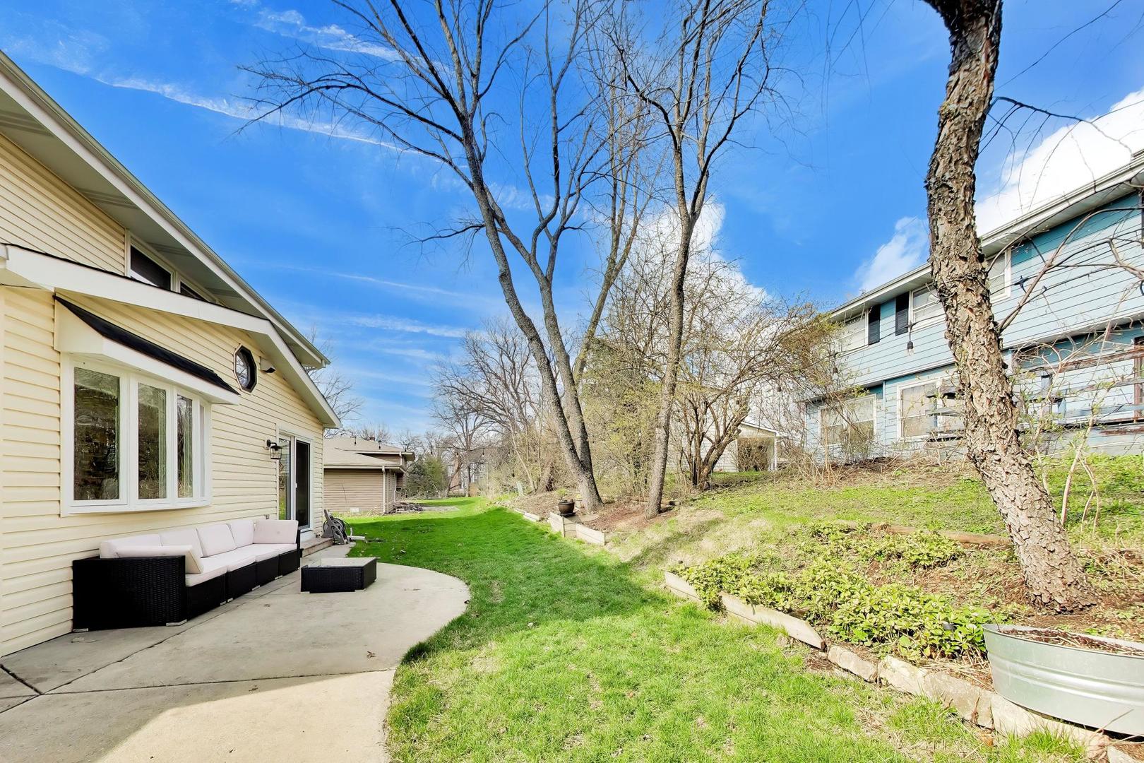 5S671 Buttonwood Court Naperville IL 60540