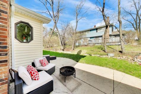 5S671 Buttonwood Court Naperville IL 60540