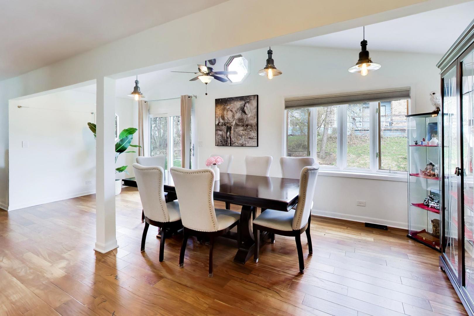 5S671 Buttonwood Court Naperville IL 60540
