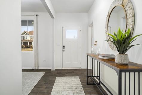1310 Wake Robin Lane Bartlett IL 60103