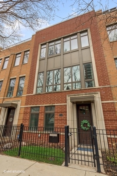 1724 South Prairie Avenue Chicago IL 60616