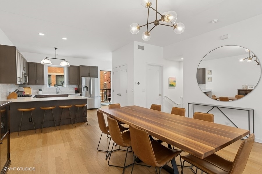 1724 South Prairie Avenue Chicago IL 60616