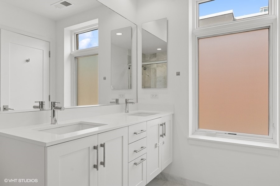 1724 South Prairie Avenue Chicago IL 60616