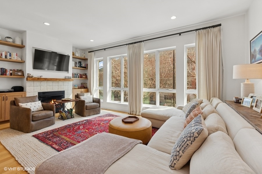 1724 South Prairie Avenue Chicago IL 60616