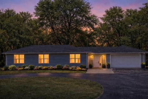 8418 Meadowbrook Drive Burr Ridge IL 60527