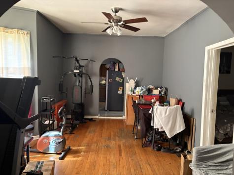 10230 South Parnell Avenue Chicago IL 60628